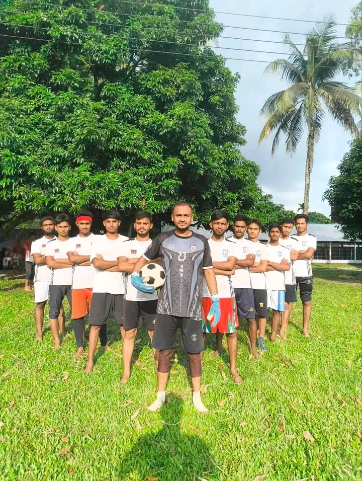 স্বপ্নপূরণ অর্গানাইজেশন আয়োজিত  প্রীতি ফুটবল ম্যাচ–২০২৬